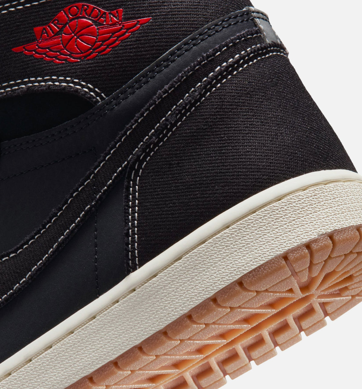 Air Jordan 1 Retro High OG Flight Club Men's Shoes - Black/Red/Gum