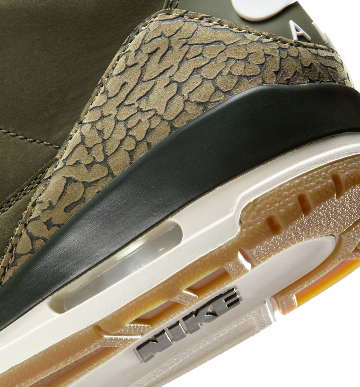 Air Jordan 3 Retro Medium Olive Men's Shoes - Olive Green/Sail/Crimson
